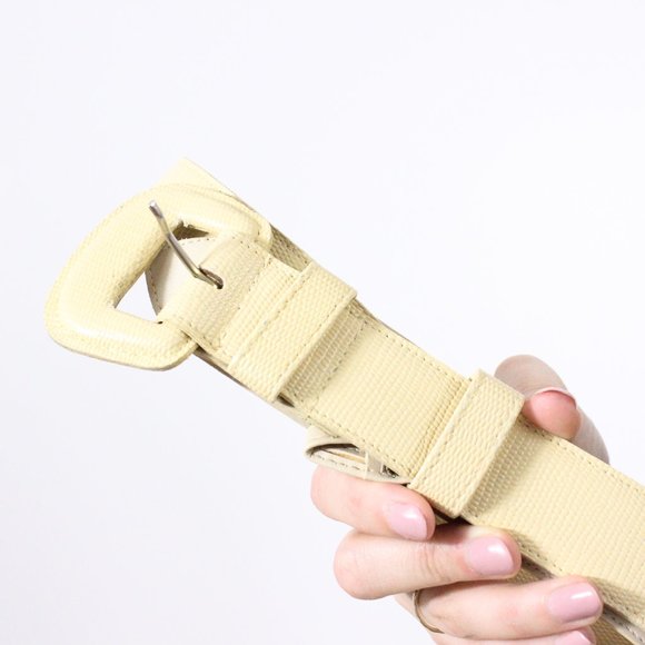 *Cream Belt - Picture 3 of 5
